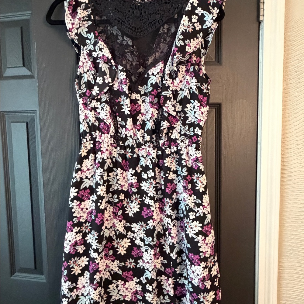 Express Floral Lace Women's Dress - size small